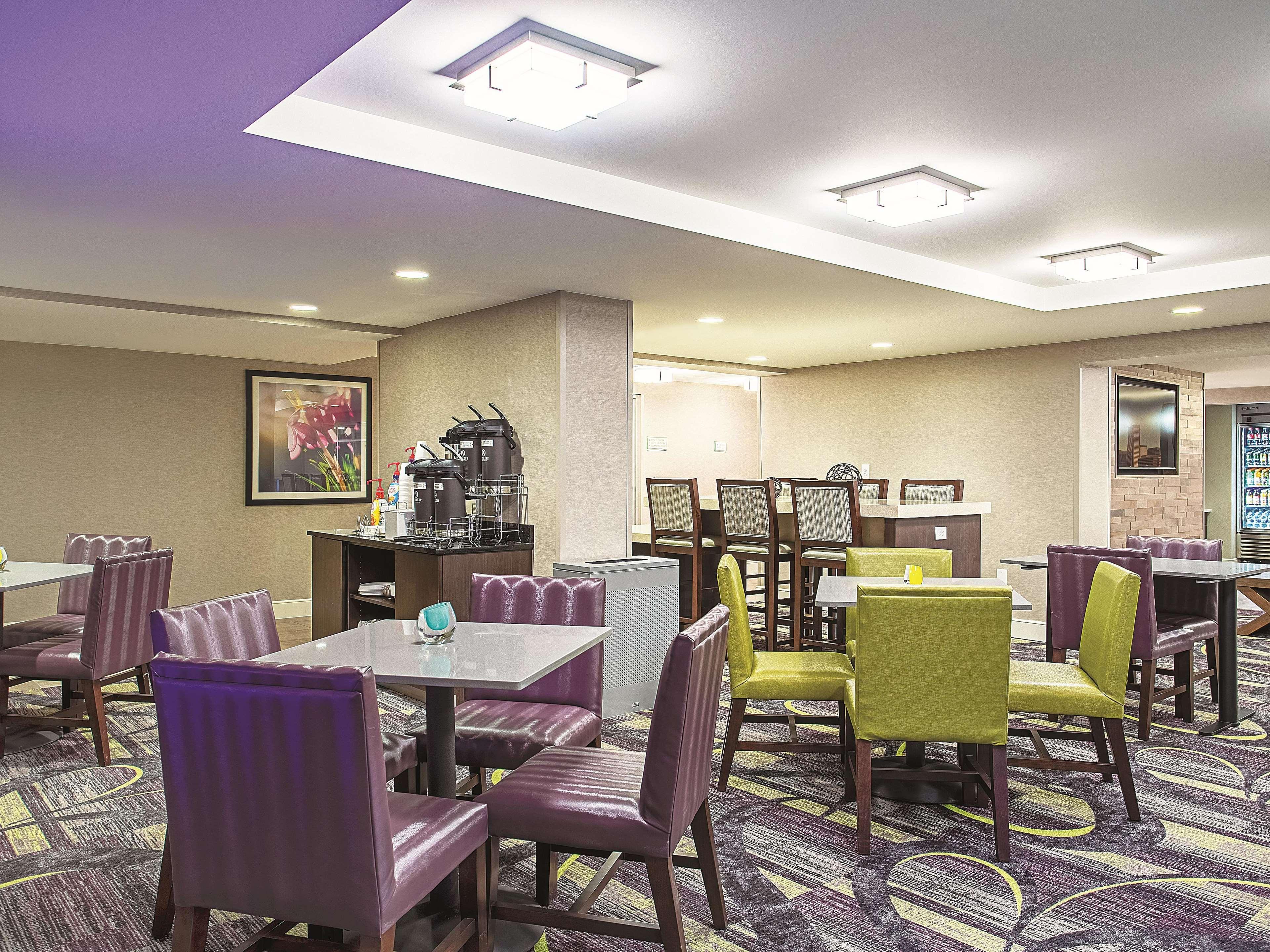 La Quinta By Wyndham Baltimore N / White Marsh Rosedale Exterior foto